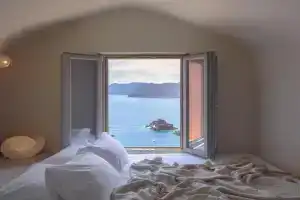 Oia Waves by SV Guest house, Oia