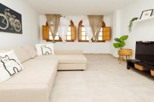 El Charco II - By AZ Rentals Apartments, Arrecife