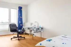 Privatzimmer mit Balkon-Richtung Messe Guest house, Hannover