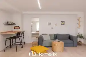 roomaki - new & stylish studio in the center with parking, Chalkida