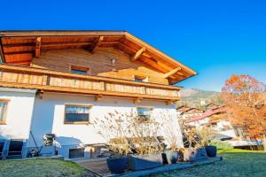 Chalet in near Spieljoch Ski Lift, Fuegen