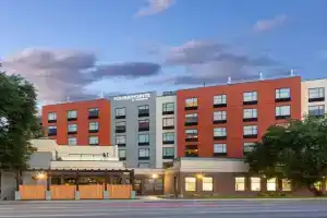Four Points by Sheraton at the Convention Centre Hotel, Penticton