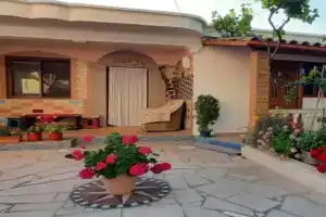 Kristel Holiday Home, Vlore