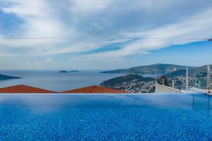 Villa Lucida - Hills - Exclusive Villas with Private Pool and Majestic Sea Views, Kalkan