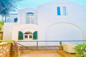 Villa La Zagara by CapriRooms, Capri Village