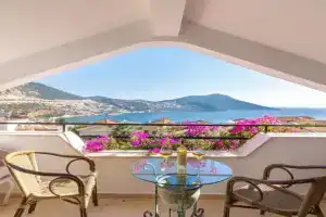 Korsan Apartment No.6, Kalkan