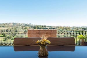 Sunny terrace apartment in prestigious Golf, La Cala de Mijas