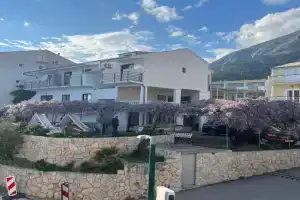 Villa Alena, Zivogosce