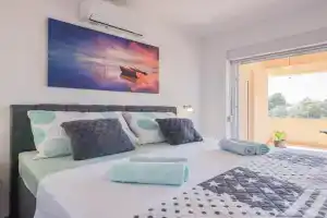 Apartment Bojana, Donje Petrcane
