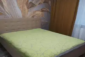 Suchasni apartamenti Palats Sportu, Kharkiv