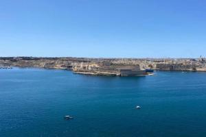Valletta Majestic Grand Harbour View 3-Bedroom by Malta Weekend, Birgu