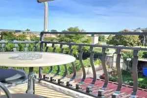 Appartamento la casa di Mary-Lago,Relax e Roma a portata di treno, Anguillara Sabazia