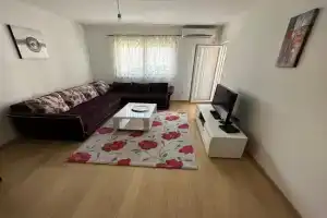 Thousand Roses Apartments, Podgorica