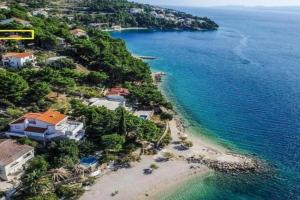 Apartments with parking space Nemira, Omis - 21059, Tice