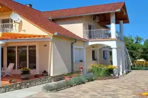 Gál Apartman, Balatonfoldvar