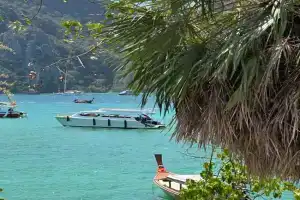 MILD ROOM SEA VIEW ROOM FOR RENT, Phi Phi Island