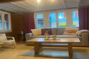 Cosy apartment in heritage protected swiss chalet, Interlaken