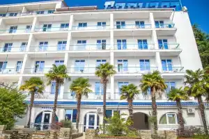 Grenada Hotel, Lazarevskoye