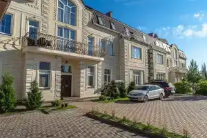 Hotel Zhuravli, Nizhneye Dzhemete