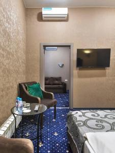 Mon Ami na Marksistskoy - 19