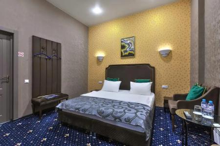 Mon Ami na Marksistskoy - 18