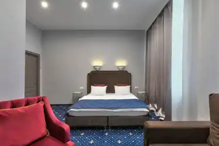 Mon Ami na Marksistskoy - 0