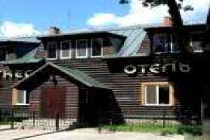 Mon Plezir Hotel, Koryazhma