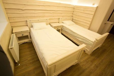 Turisticheskiy kompleks Pripyatskiy stan - 7