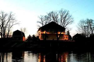 Recreation center Taezhnyy Bereg