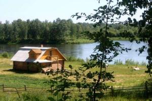 Agulskaya zaimka Tourist base, Irbeyskoye