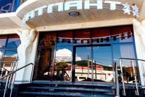 Atlant Hotel, Nizhniy Vorgol