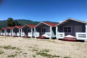 Lesnoy domik Tourist base, Alakhadzi