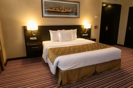 Courtyard by Marriott Kazan Kremlin - 3