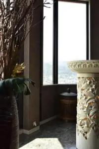 Luna Coast (Adult Only) - 14