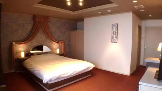 Luna Coast (Adult Only) - 24