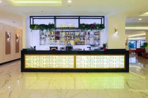 Alonya Beach Hotel, Avsallar