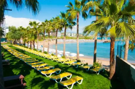 EOS Beach Resort - 21