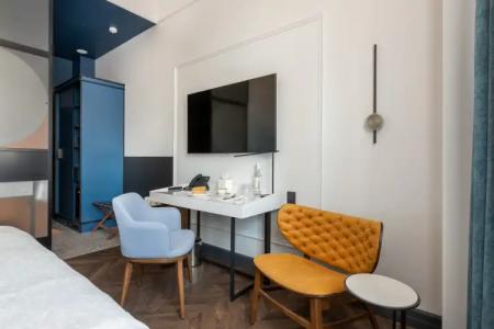 Zalkind Rooms & Kitchen - 167