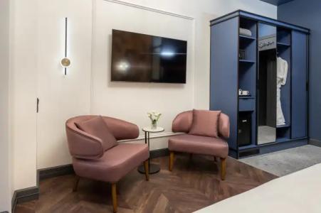 Zalkind Rooms & Kitchen - 184