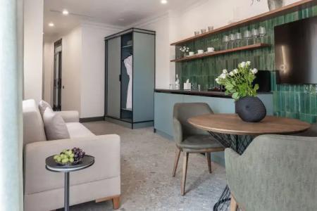 Zalkind Rooms & Kitchen - 194