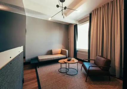 Clarion Mestari - 15