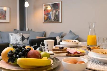 Absolute Athens II - 12