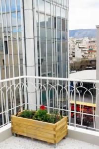 Absolute Athens II - 122