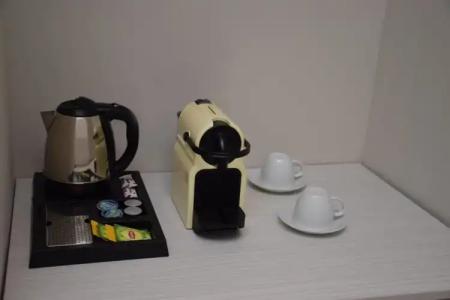 24K Athena Suites - 41