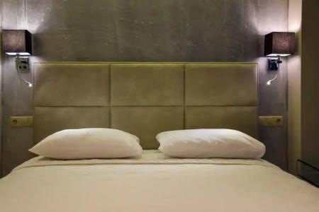 24K Athena Suites - 57