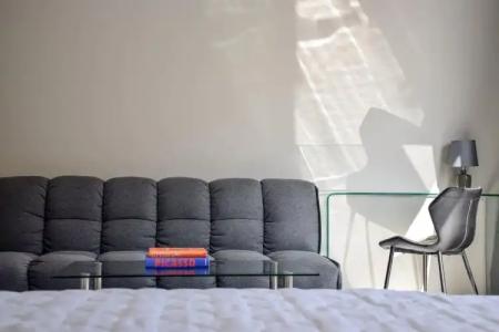 24K Athena Suites - 0