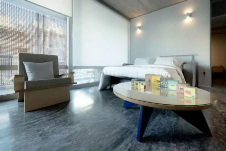 Athens BlueBuilding - 37