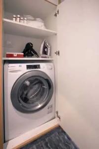 Athens BlueBuilding - 45