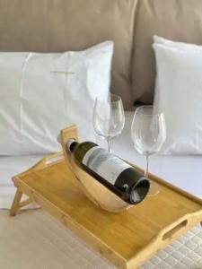 Step One | Luxury Suites Right in the Heart of Acropolis Next to Metro Station - 89