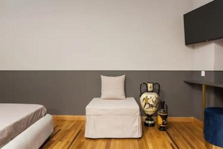 Step One | Luxury Suites Right in the Heart of Acropolis Next to Metro Station - 35